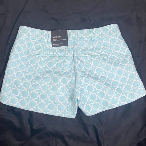 Banana Republic blockade baby blue shorts size 4 - Picture 2 of 4